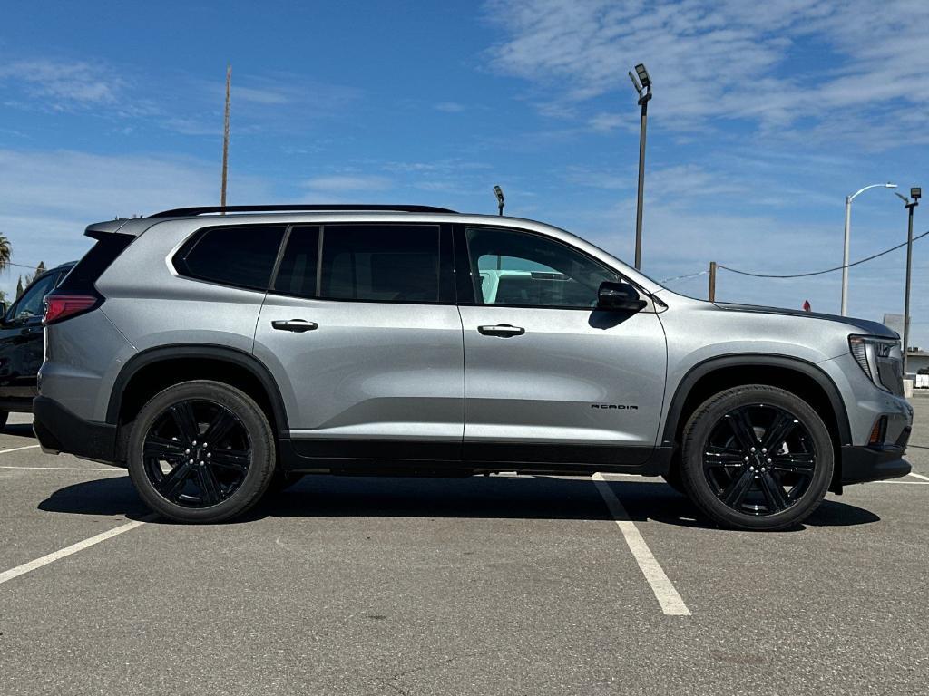 new 2026 GMC Acadia car, priced at $49,284
