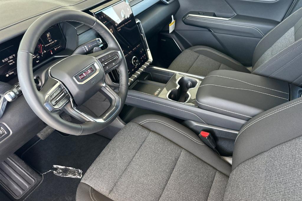 new 2026 GMC Acadia car, priced at $46,595