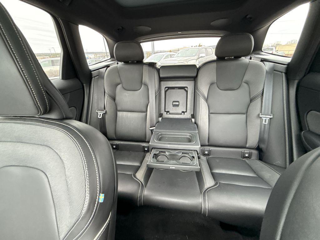 used 2021 Volvo XC60 car, priced at $23,848