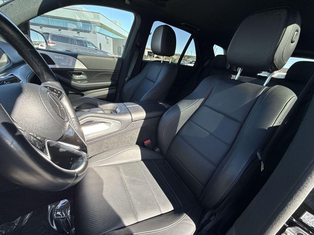 used 2024 Mercedes-Benz GLE 450 Plug-In Hybrid car, priced at $45,981