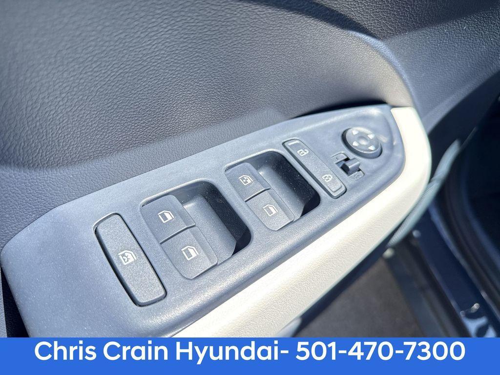 new 2026 Hyundai Venue car, priced at $24,335