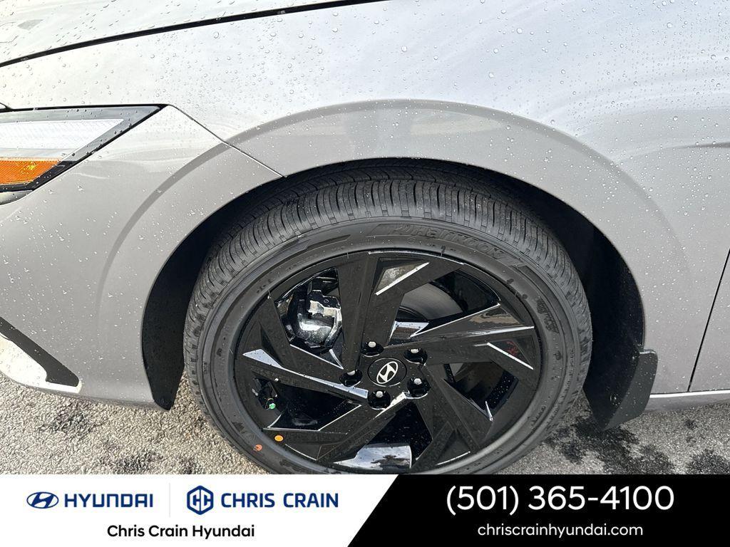 new 2026 Hyundai ELANTRA HEV car