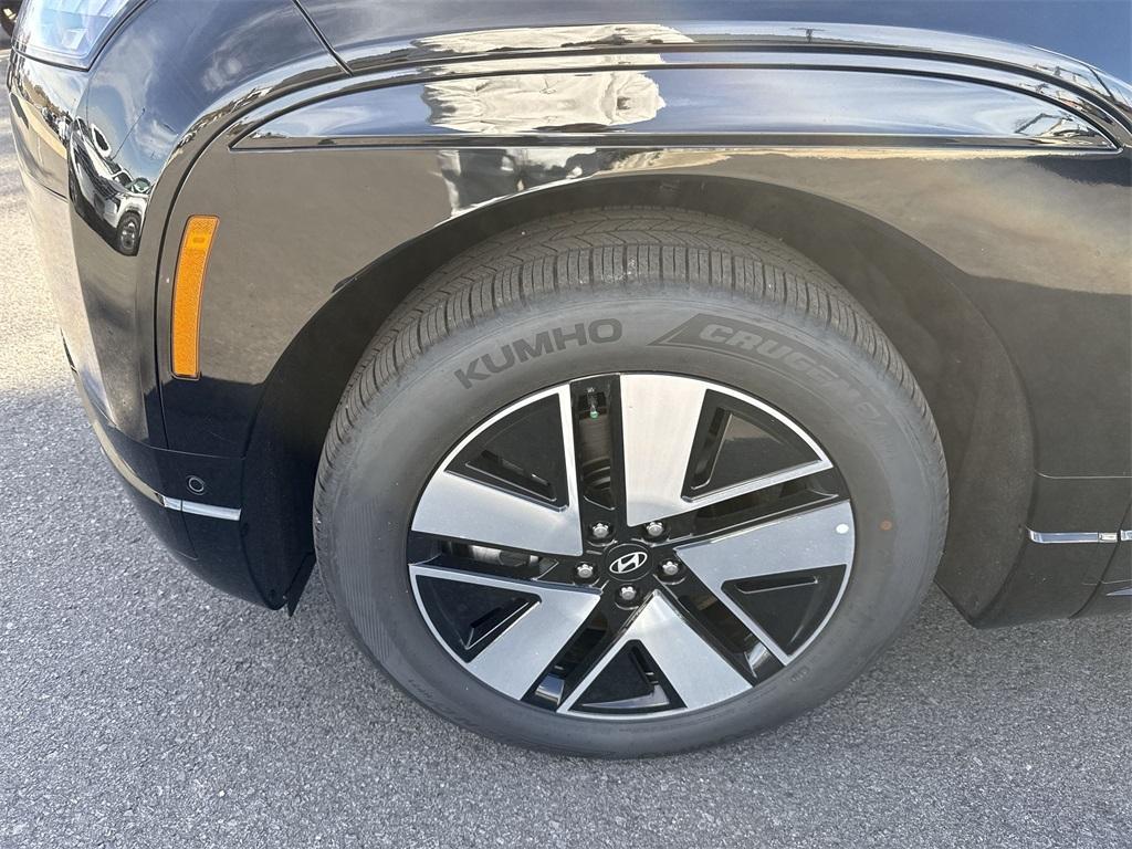 new 2026 Hyundai IONIQ 9 car