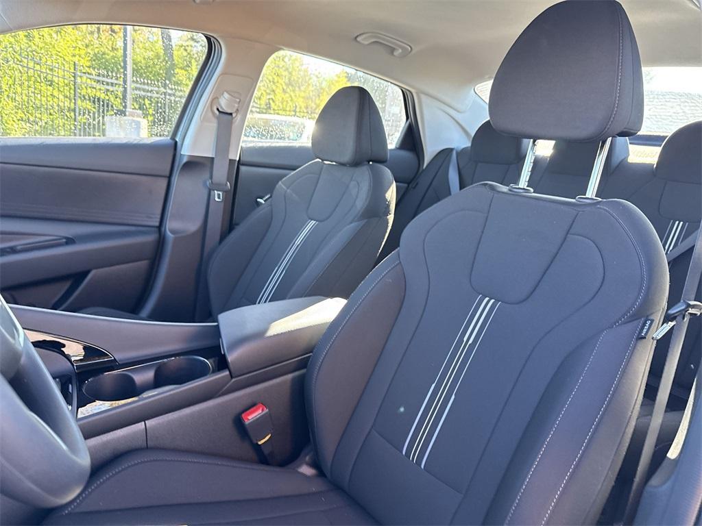 new 2026 Hyundai ELANTRA HEV car