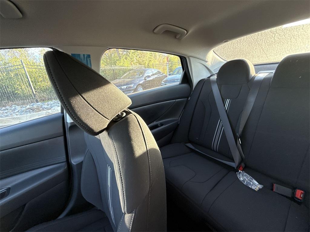 new 2026 Hyundai ELANTRA HEV car