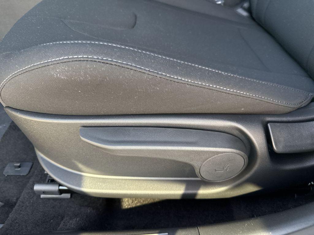 new 2026 Hyundai ELANTRA HEV car