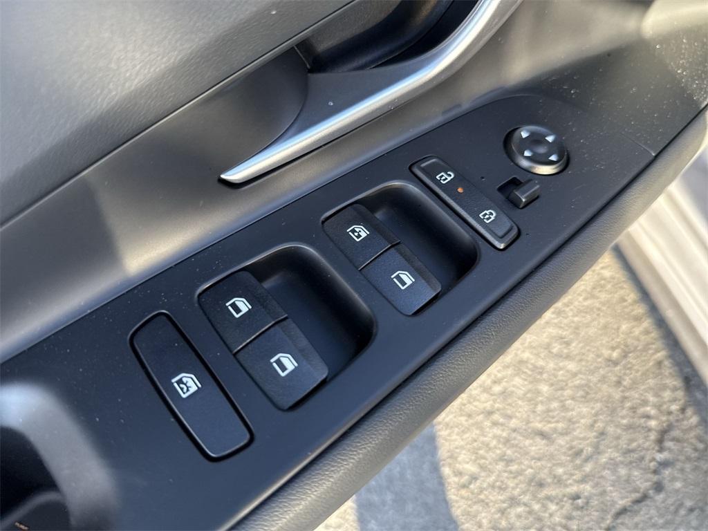 new 2026 Hyundai ELANTRA HEV car