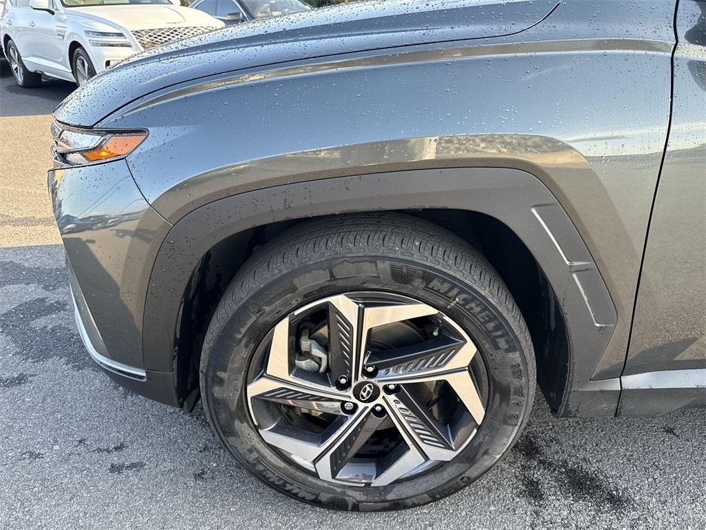 used 2022 Hyundai TUCSON Hybrid car, priced at $24,996