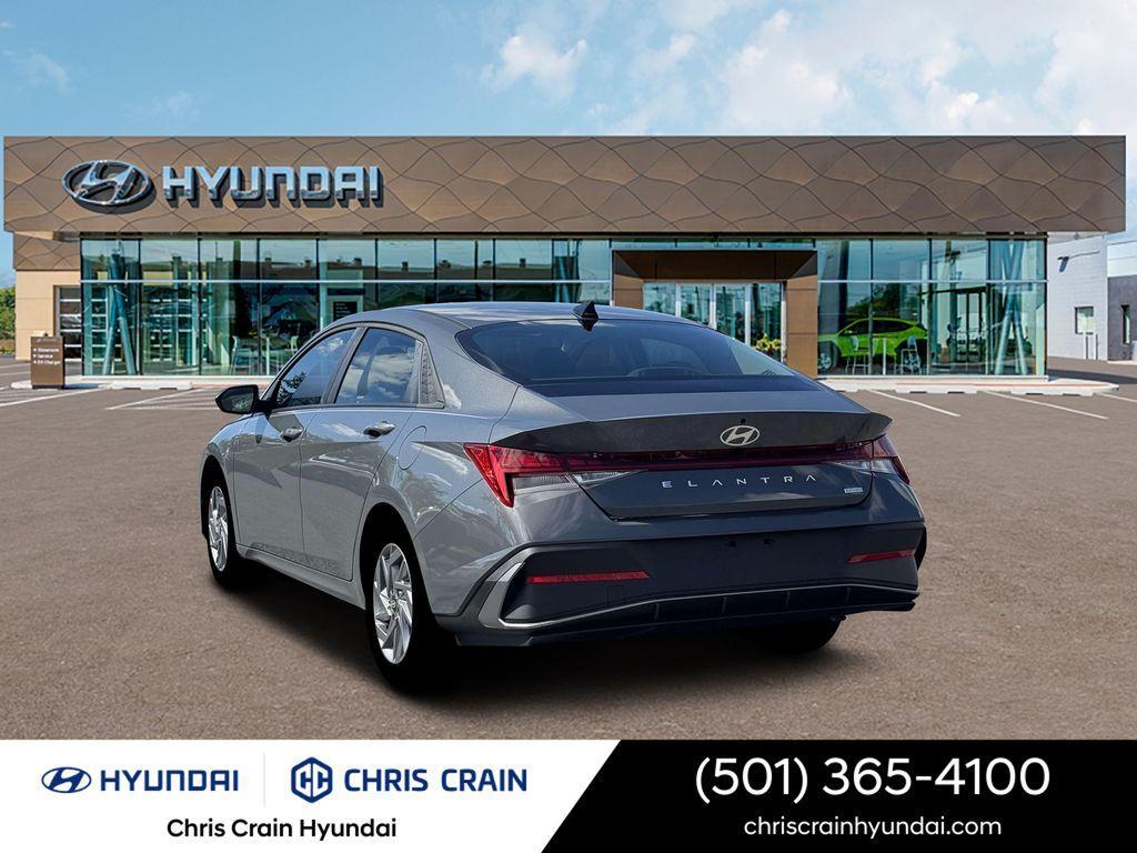 new 2026 Hyundai ELANTRA HEV car