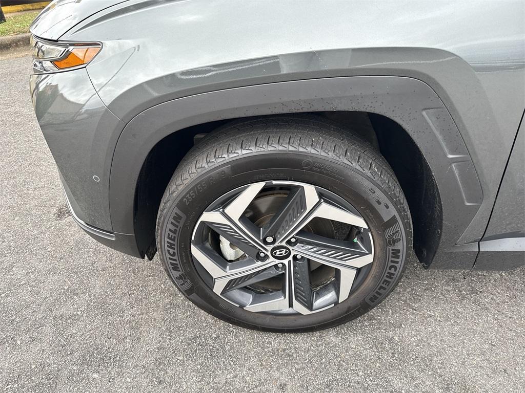 used 2024 Hyundai TUCSON Hybrid car, priced at $32,129