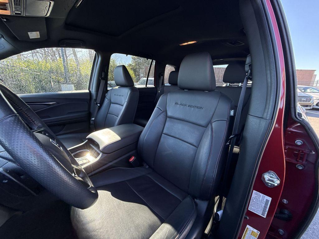 used 2024 Honda Passport car, priced at $36,916