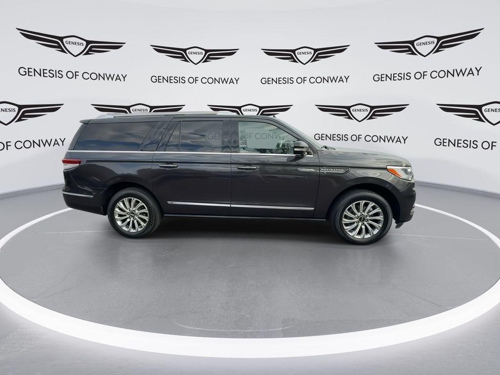 used 2024 Lincoln Navigator car, priced at $55,795