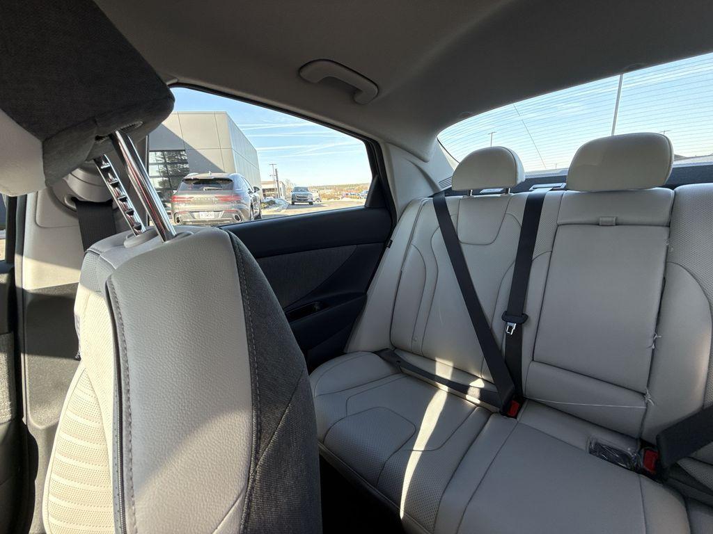 new 2026 Hyundai Elantra car