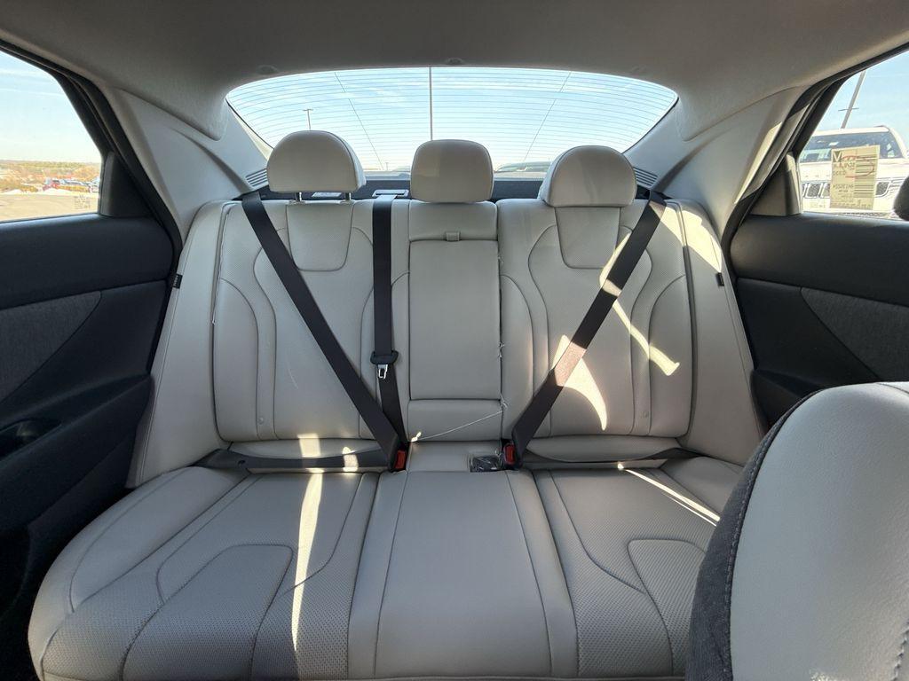 new 2026 Hyundai Elantra car