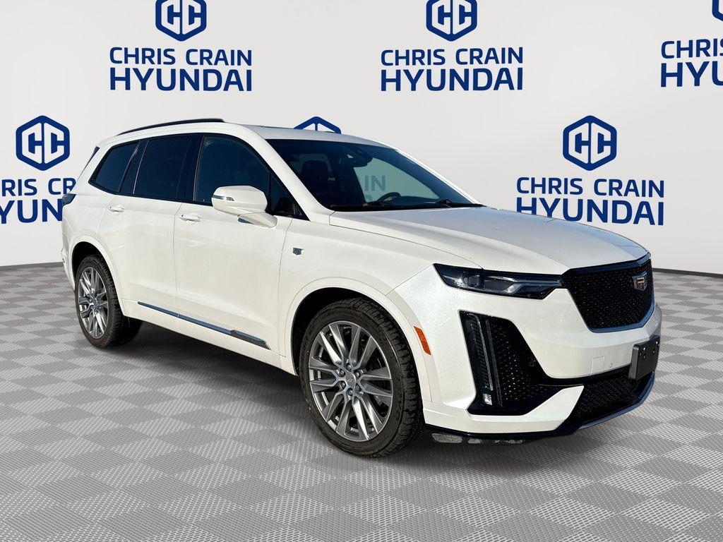 used 2020 Cadillac XT6 car, priced at $25,914