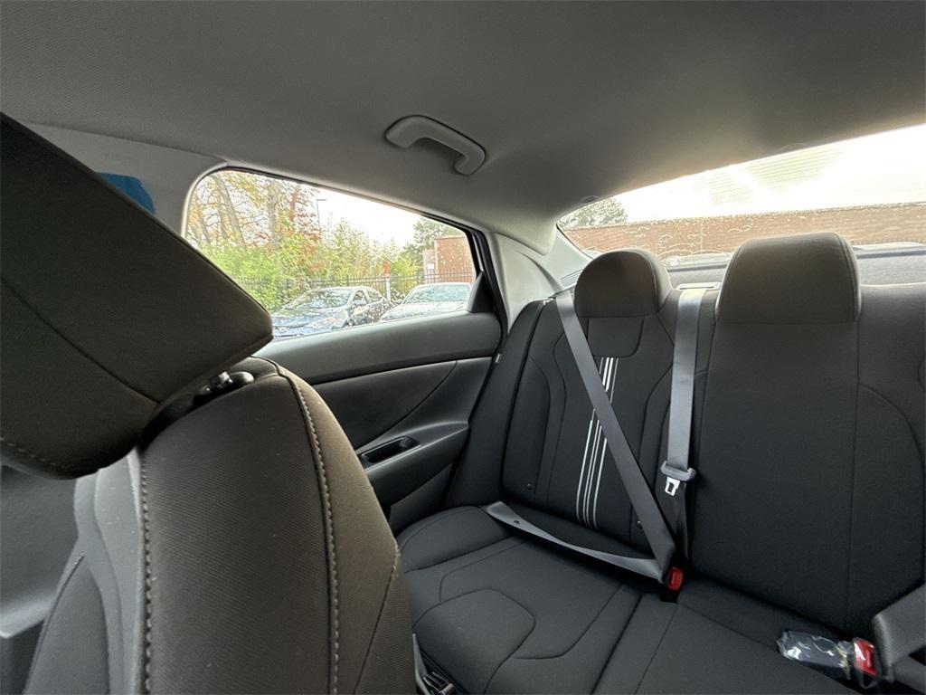 new 2026 Hyundai ELANTRA HEV car