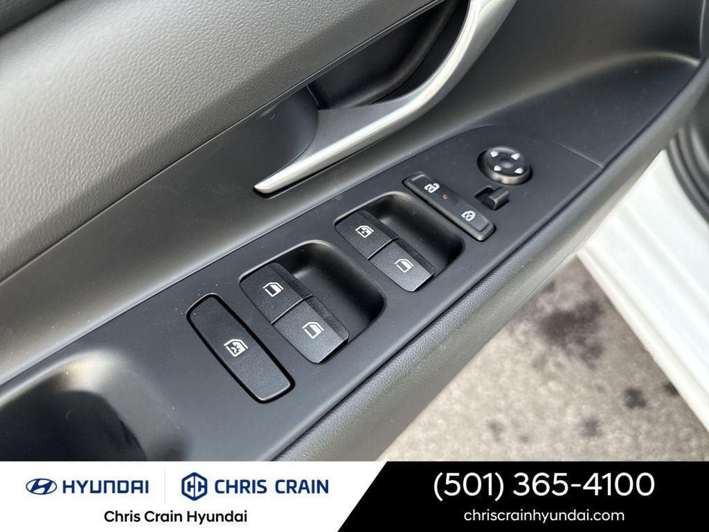 new 2026 Hyundai ELANTRA HEV car