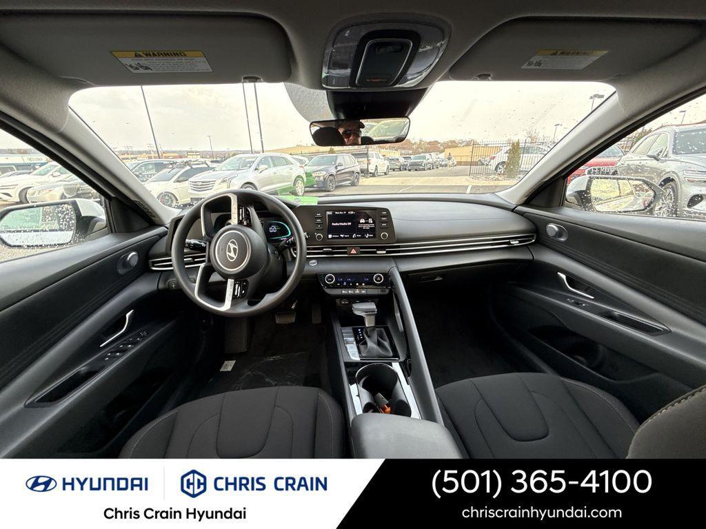 new 2026 Hyundai ELANTRA HEV car