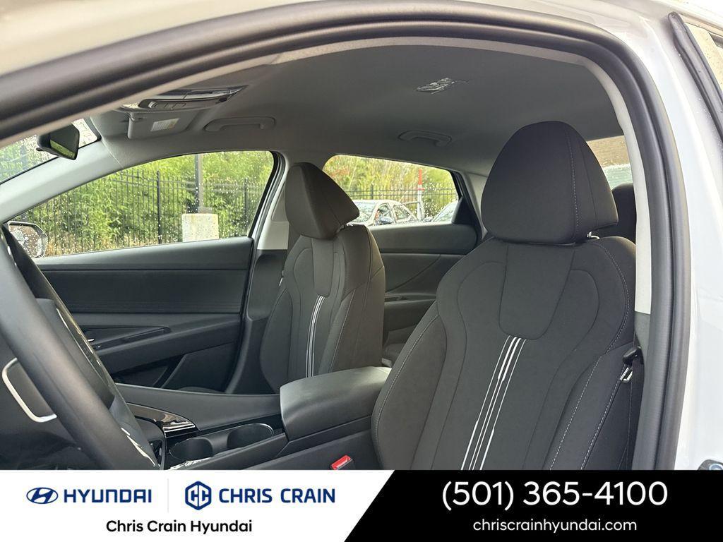 new 2026 Hyundai ELANTRA HEV car