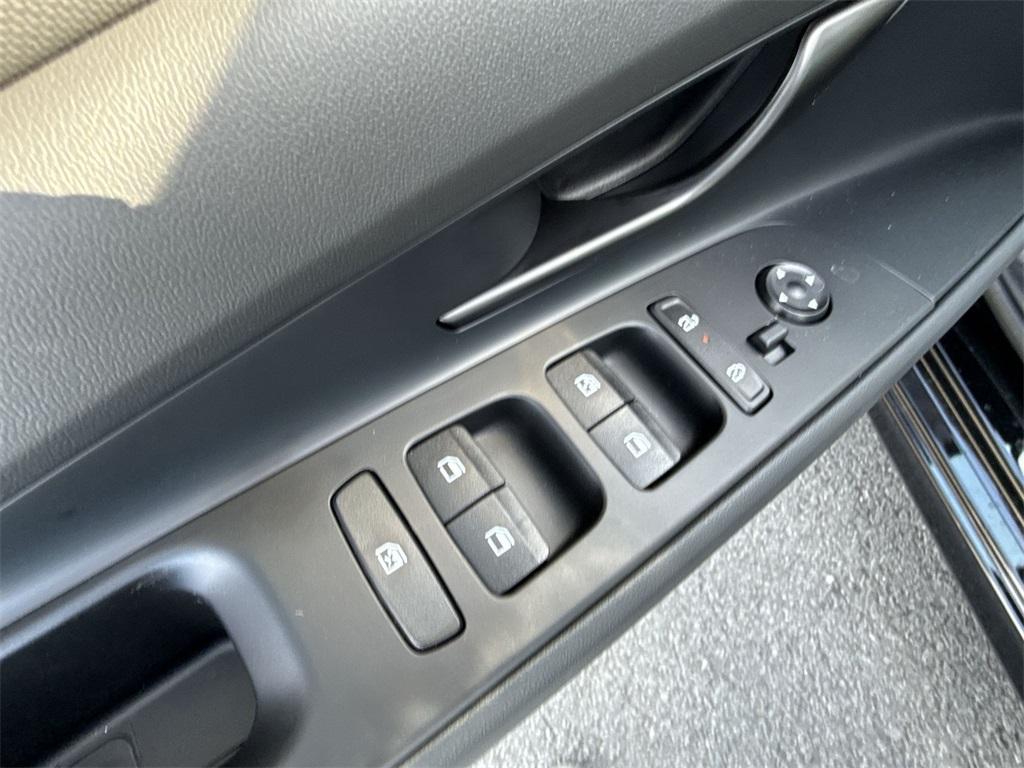 new 2026 Hyundai ELANTRA HEV car