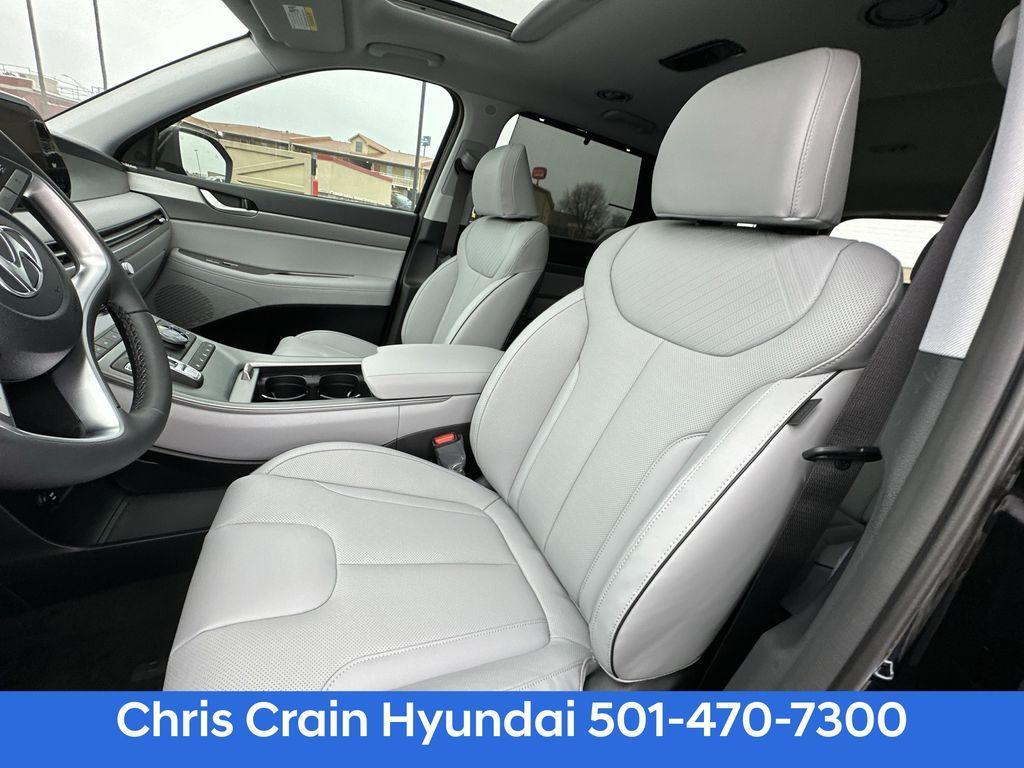 used 2025 Hyundai Palisade car, priced at $40,958