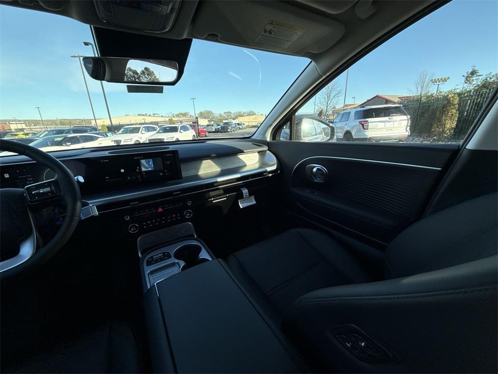 new 2026 Hyundai IONIQ 9 car