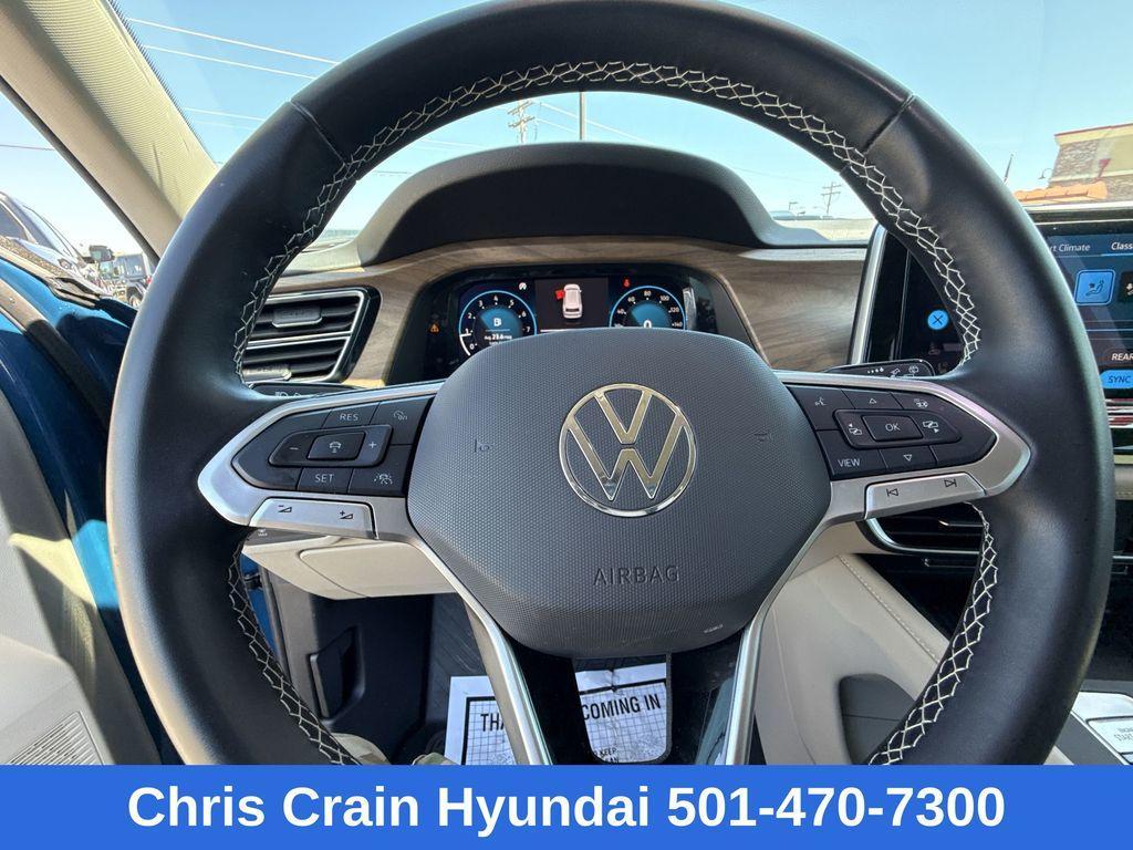 used 2025 Volkswagen Atlas car, priced at $31,079