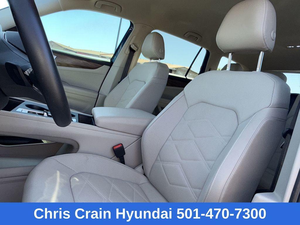 used 2025 Volkswagen Atlas car, priced at $31,079
