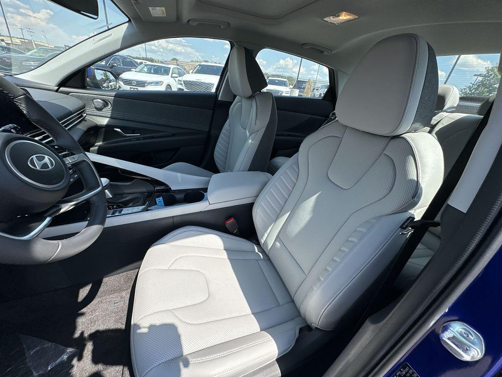 new 2025 Hyundai ELANTRA HEV car, priced at $28,655