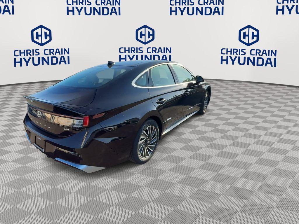 new 2026 Hyundai Sonata Hybrid car