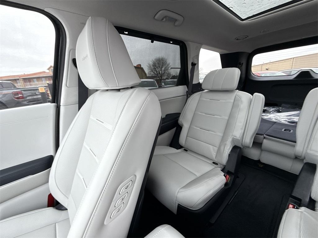 new 2026 Hyundai Palisade Hybrid car