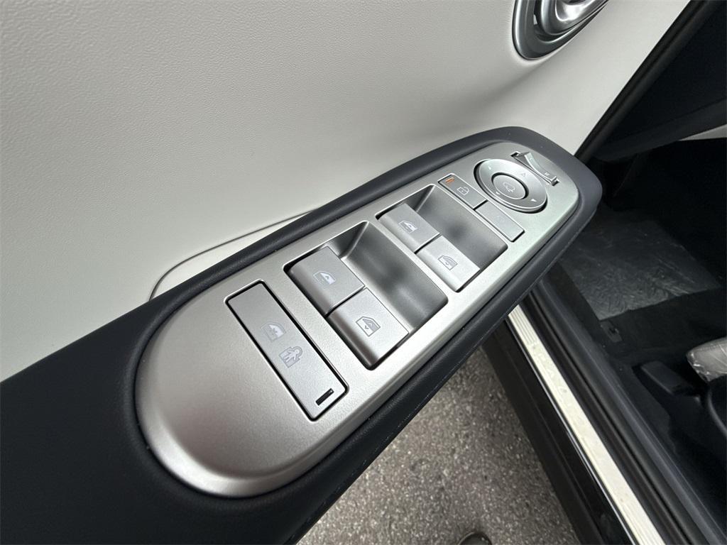 new 2026 Hyundai Palisade Hybrid car