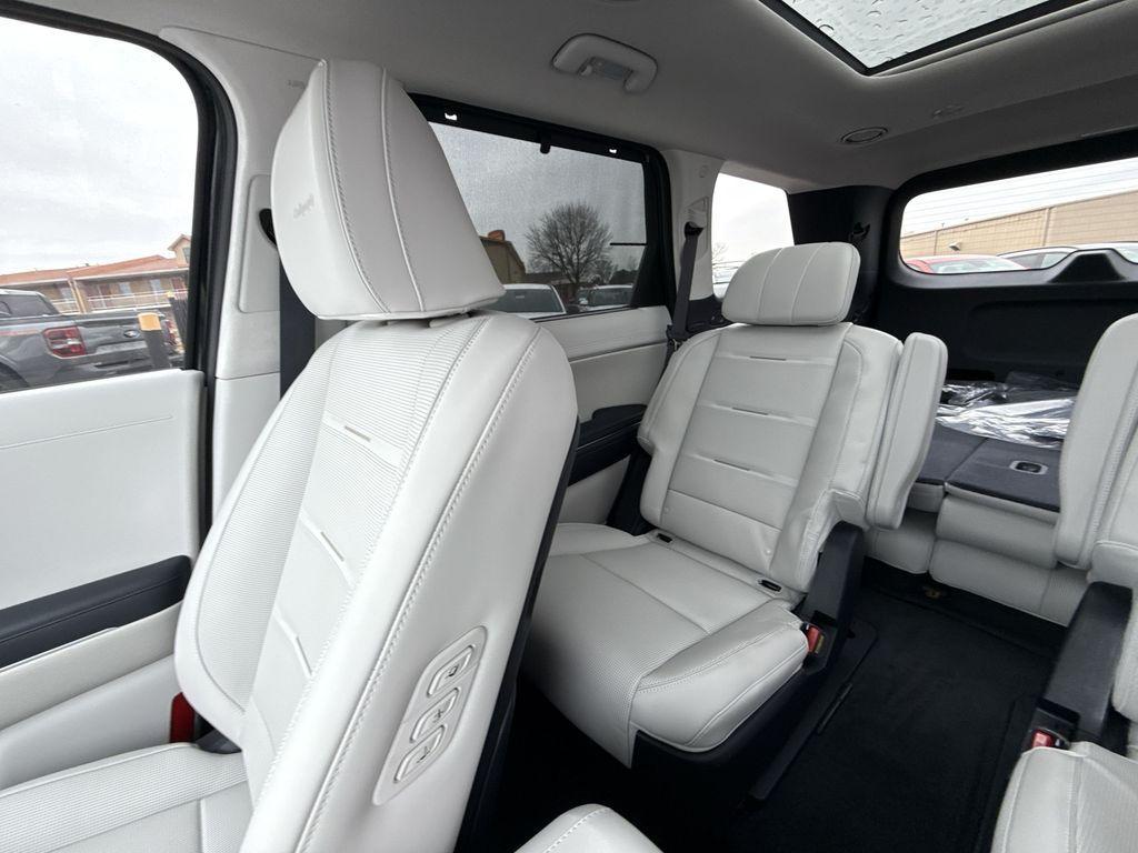 new 2026 Hyundai Palisade Hybrid car