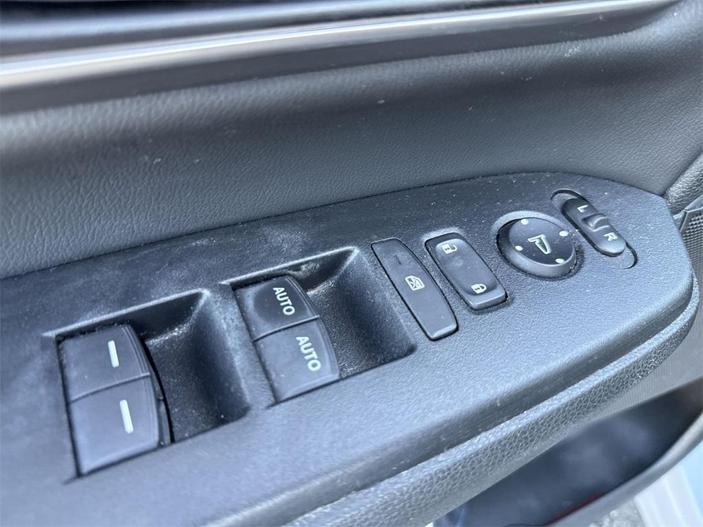 used 2021 Honda CR-V car, priced at $26,368