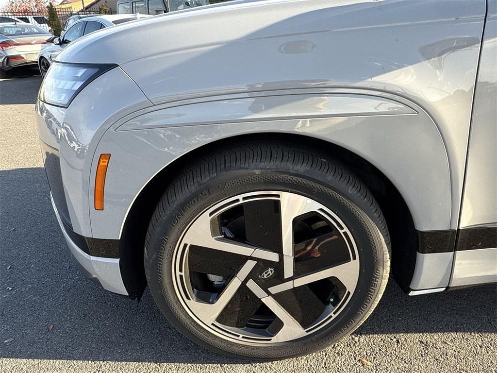 new 2026 Hyundai IONIQ 9 car