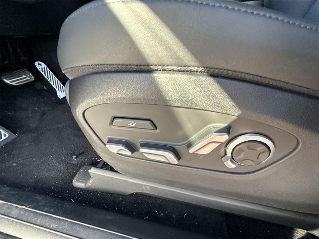 new 2026 Hyundai IONIQ 9 car