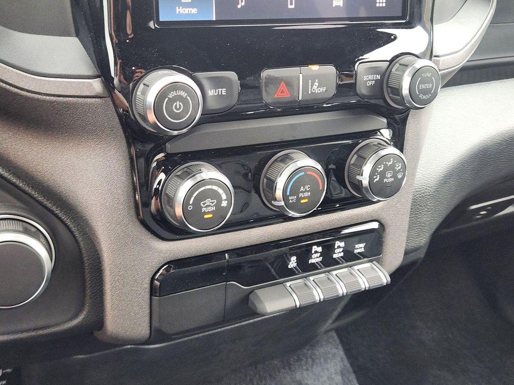 new 2026 Ram 1500 car, priced at $39,632