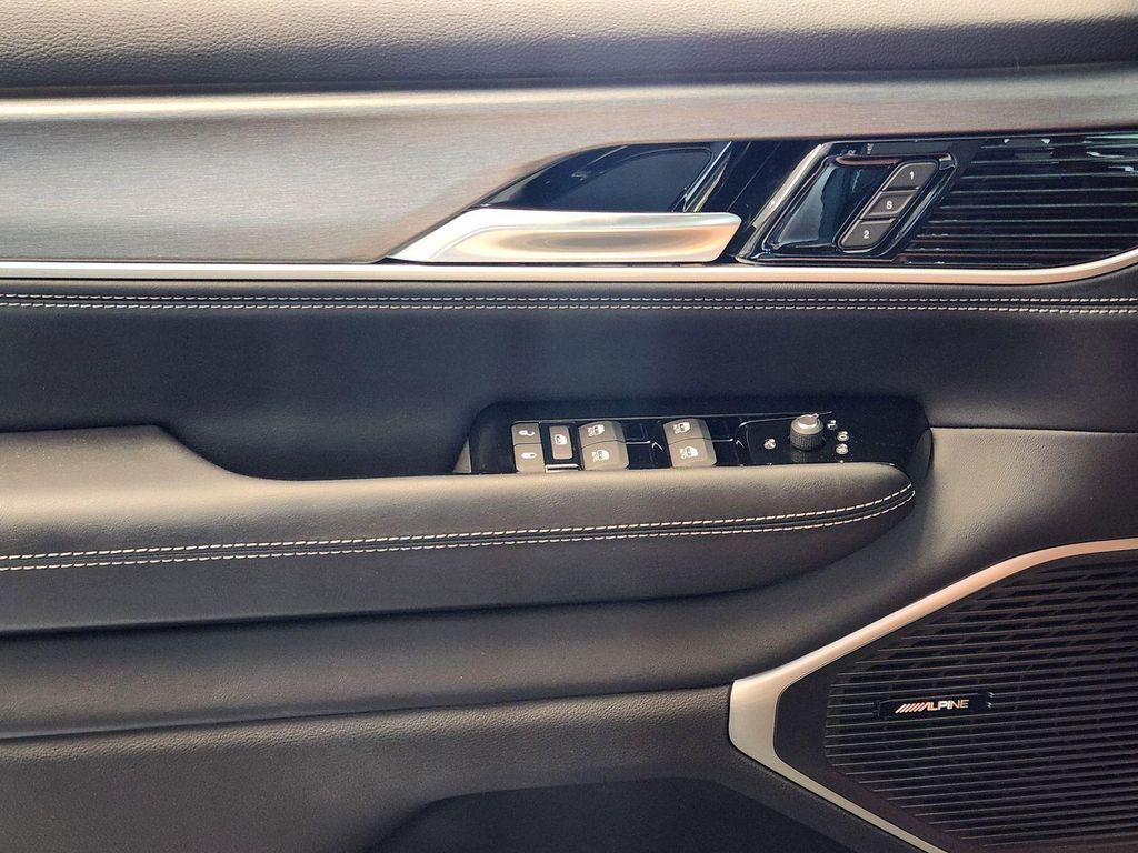 new 2026 Jeep Grand Wagoneer car, priced at $70,273