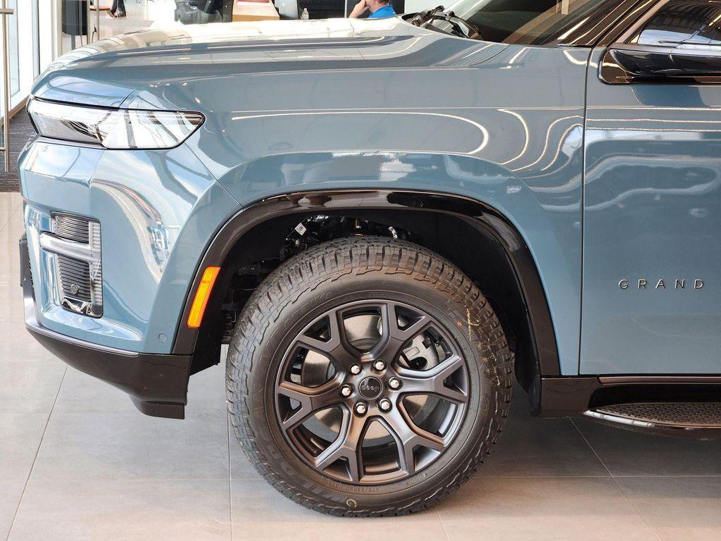 new 2026 Jeep Grand Wagoneer car, priced at $70,273