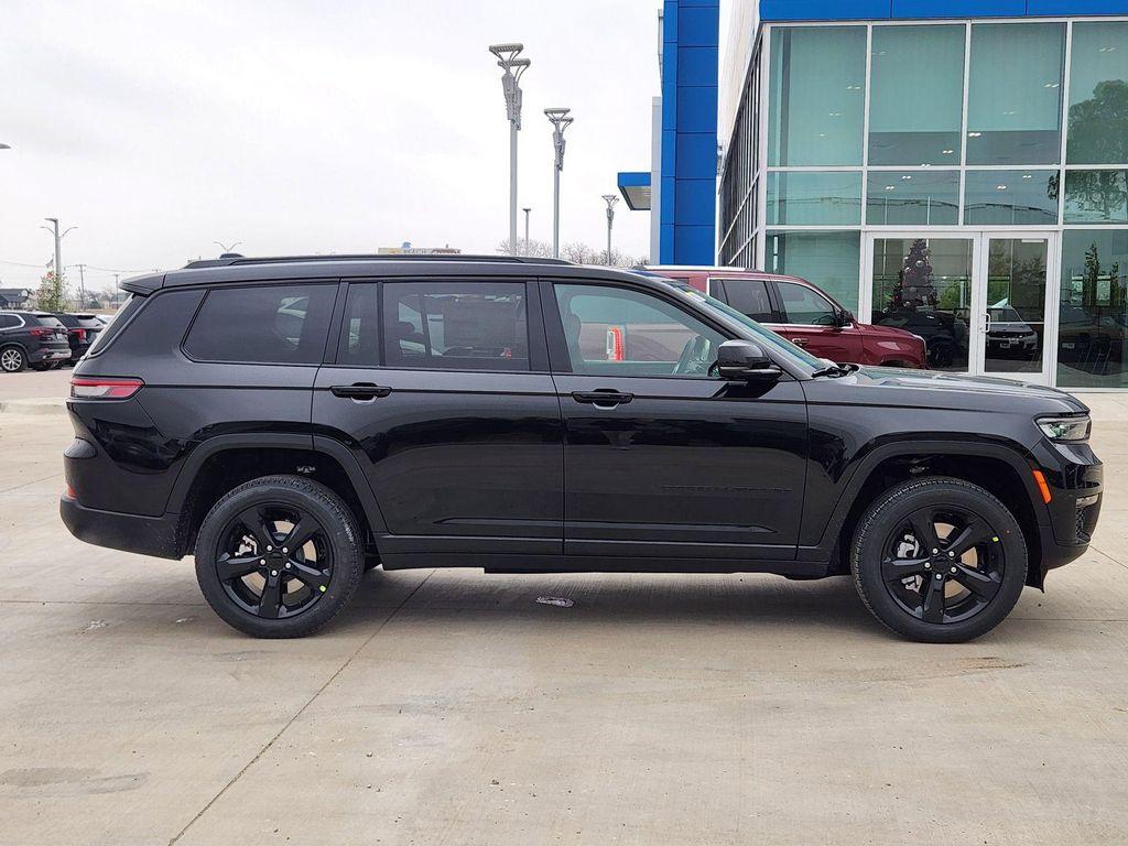 new 2025 Jeep Grand Cherokee L car, priced at $47,399