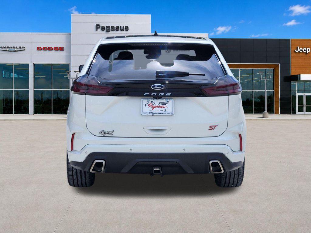used 2022 Ford Edge car, priced at $25,491