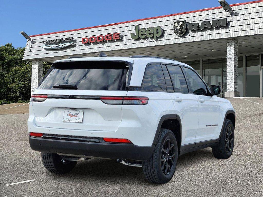 new 2025 Jeep Grand Cherokee car, priced at $34,991