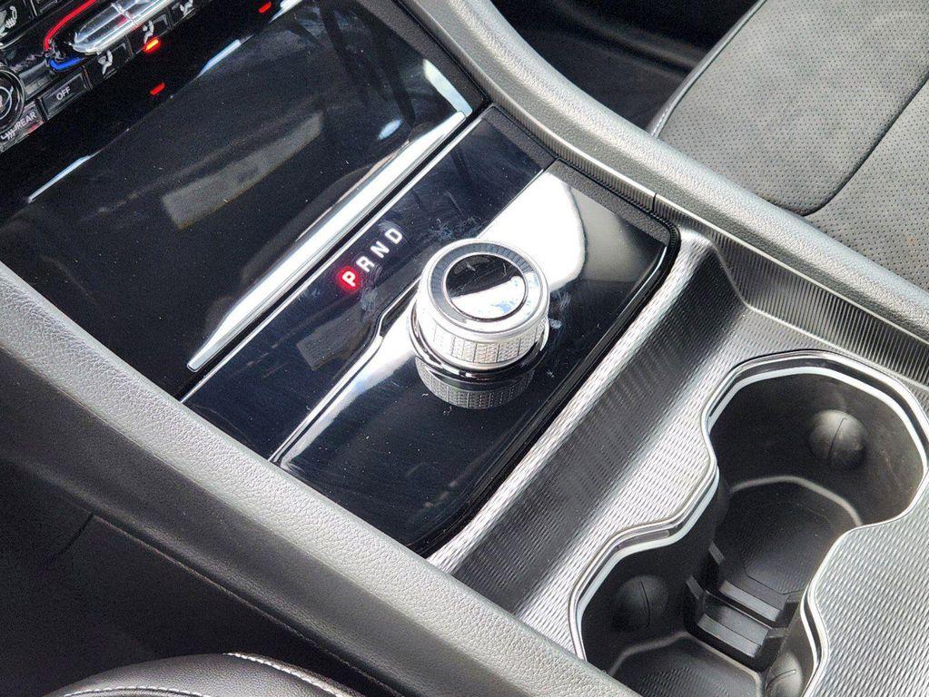 new 2025 Jeep Grand Cherokee car, priced at $34,991