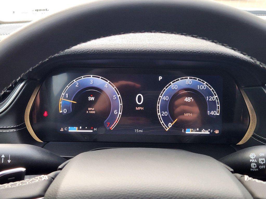 new 2025 Jeep Grand Cherokee car, priced at $34,991