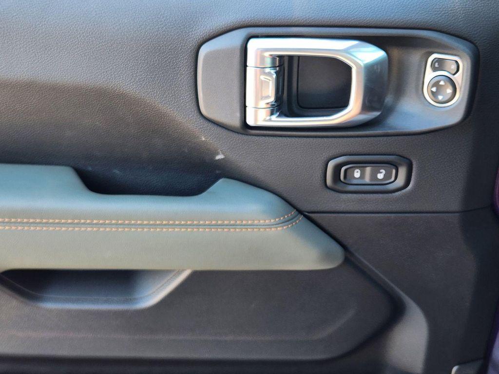 new 2026 Jeep Gladiator car, priced at $59,386