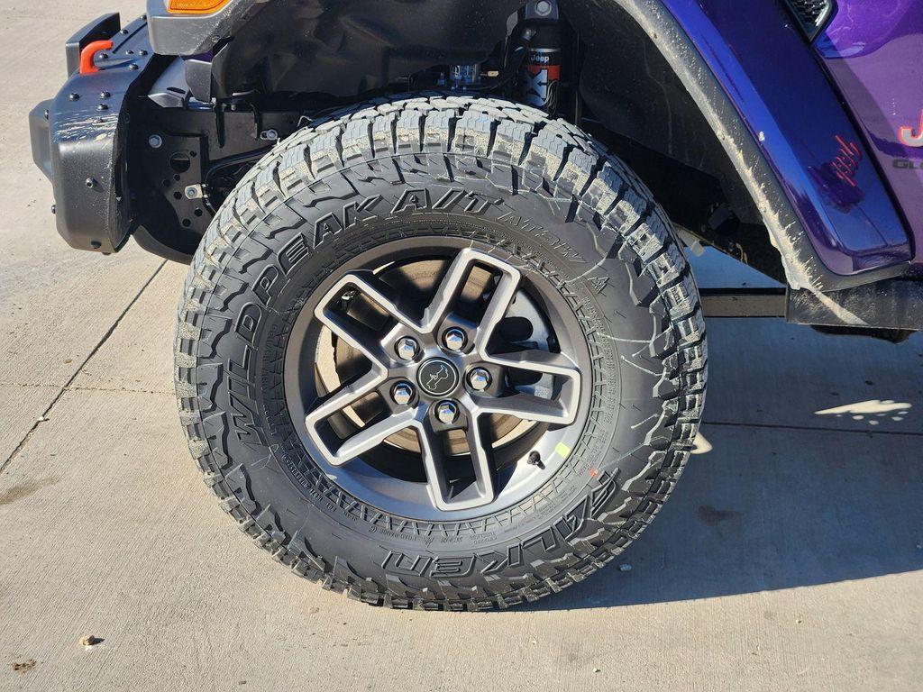 new 2026 Jeep Gladiator car, priced at $59,386