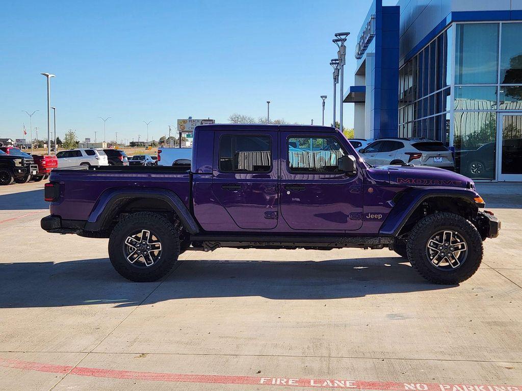 new 2026 Jeep Gladiator car, priced at $59,386