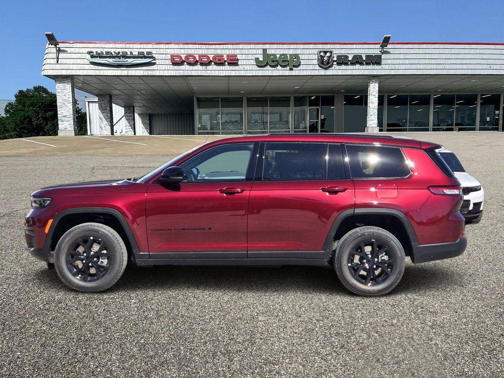 new 2025 Jeep Grand Cherokee L car, priced at $38,675