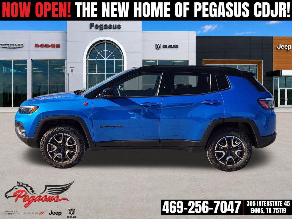 new 2025 Jeep Compass car, priced at $31,688