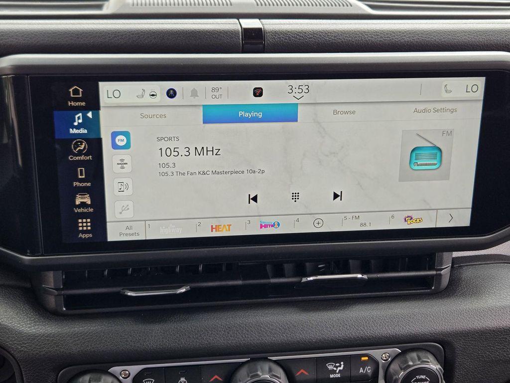 new 2025 Jeep Wrangler car, priced at $41,553